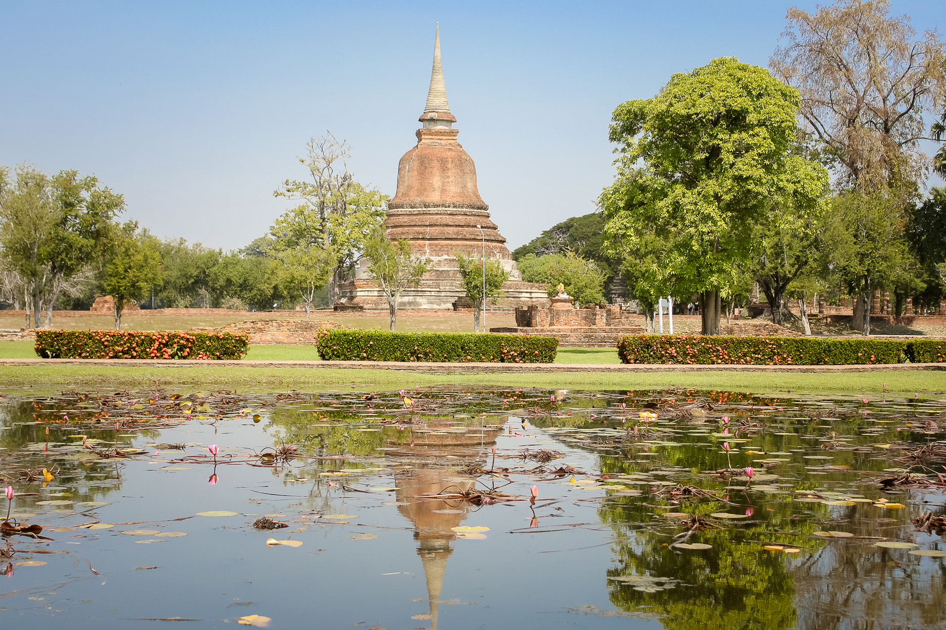 temple à sukhothai, en tailande , coup de coeur du pays