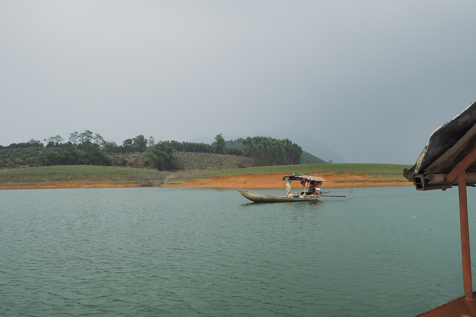 lac de Thac ba au vietnam le plus beau lac de l'asie